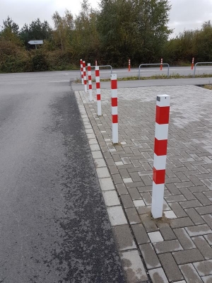 Absperrpfosten -QUADRI- Ø 70x70 mm, zum Einbetonieren